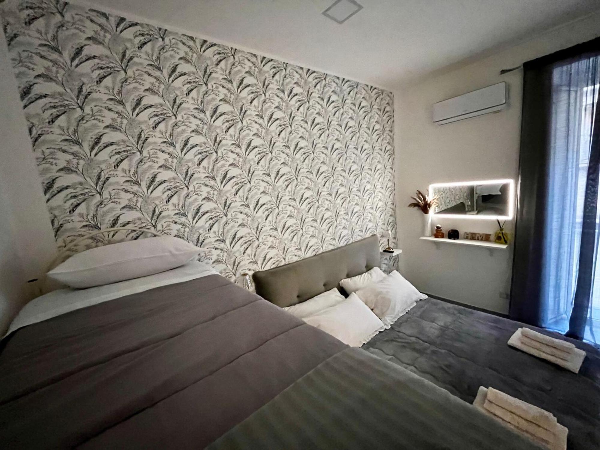 Napoli Verace - Centro Storico Spaccanapoli Apartment Exterior photo